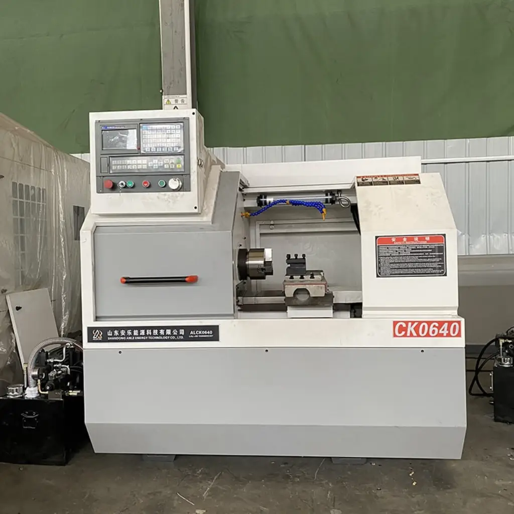 خراطة cnc تشغيل معادن المتحدة للصناعات الهندسية 2